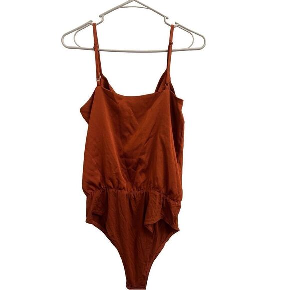 NWT She + Sky drape neck bodysuit rust color M - Picture 2 of 7